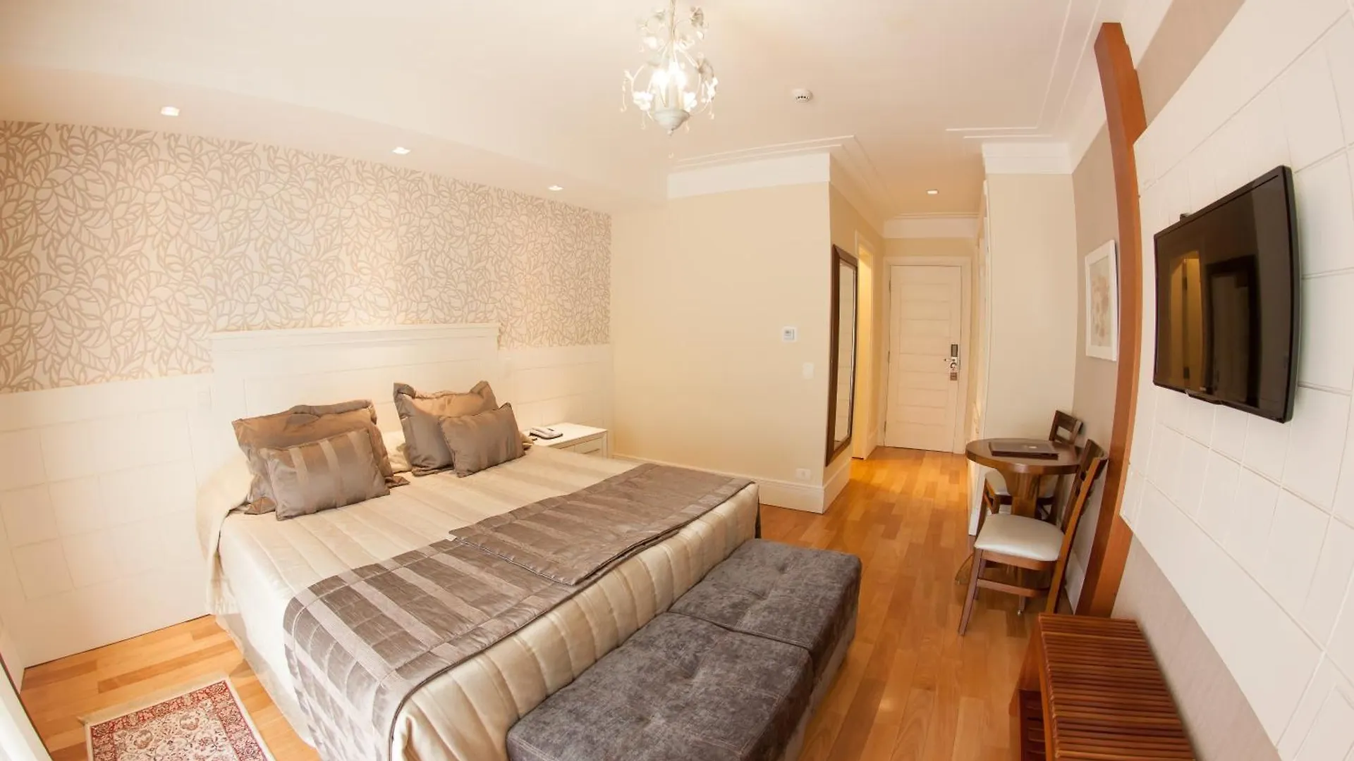 Carballo Hotel & Spa Campos do Jordao